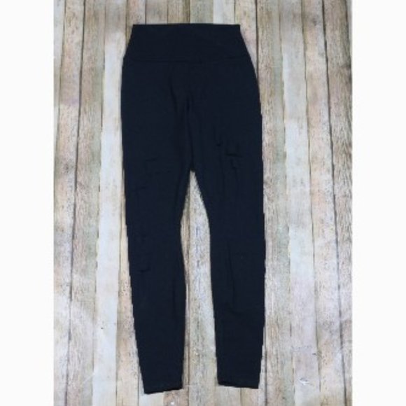 ALO Yoga Pants - Alo Yoga Ripped Warrior 7/8 High Waist Leggings